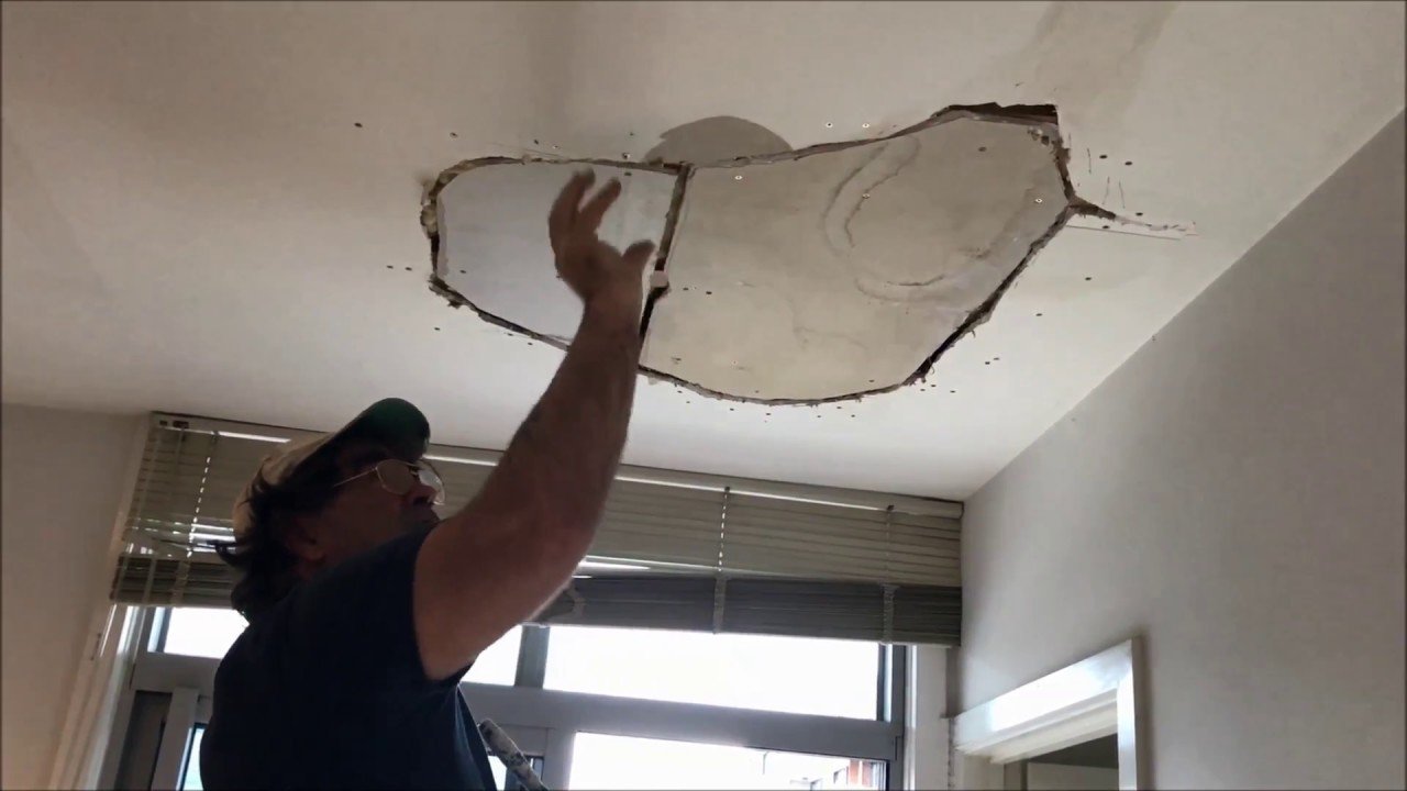 Ceiling repair and restoration Dubai