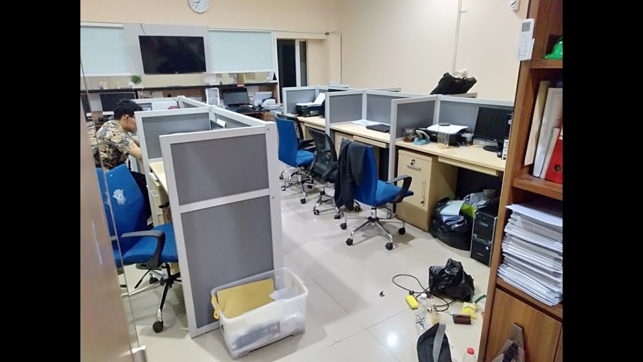 Desk & Workstation Removal